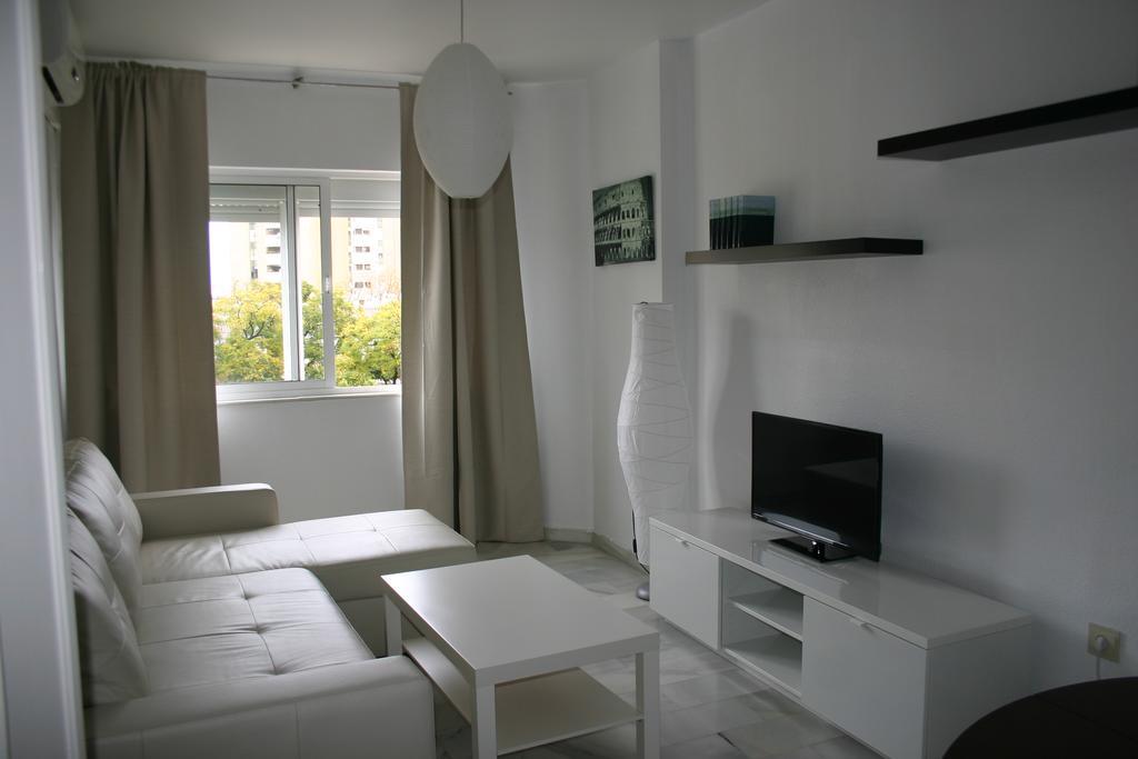 Apartamento Las Adelfas เฮเรซ เด ลาฟรอนเตรา ภายนอก รูปภาพ